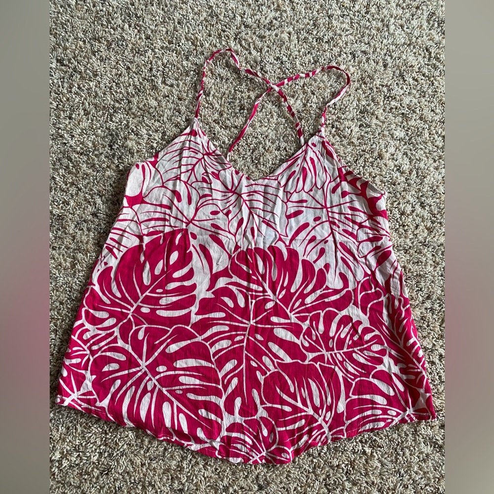 Ava sky aloha print top